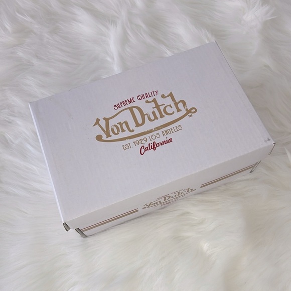 Von Dutch Barbershop Print Crossbody Bag - Picture 13 of 13